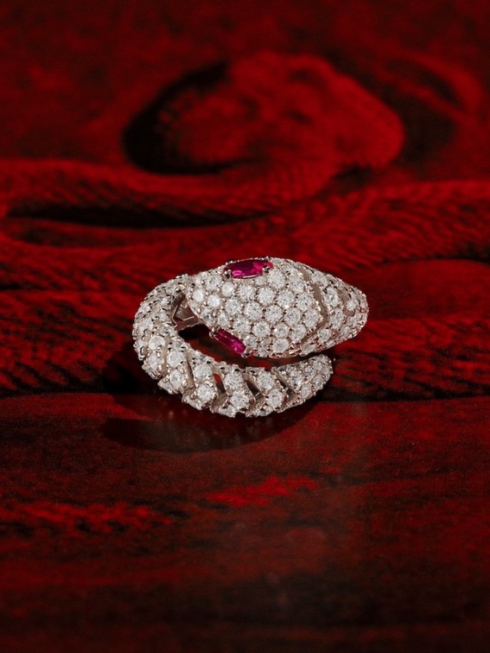 APM Monaco Serpent Ring